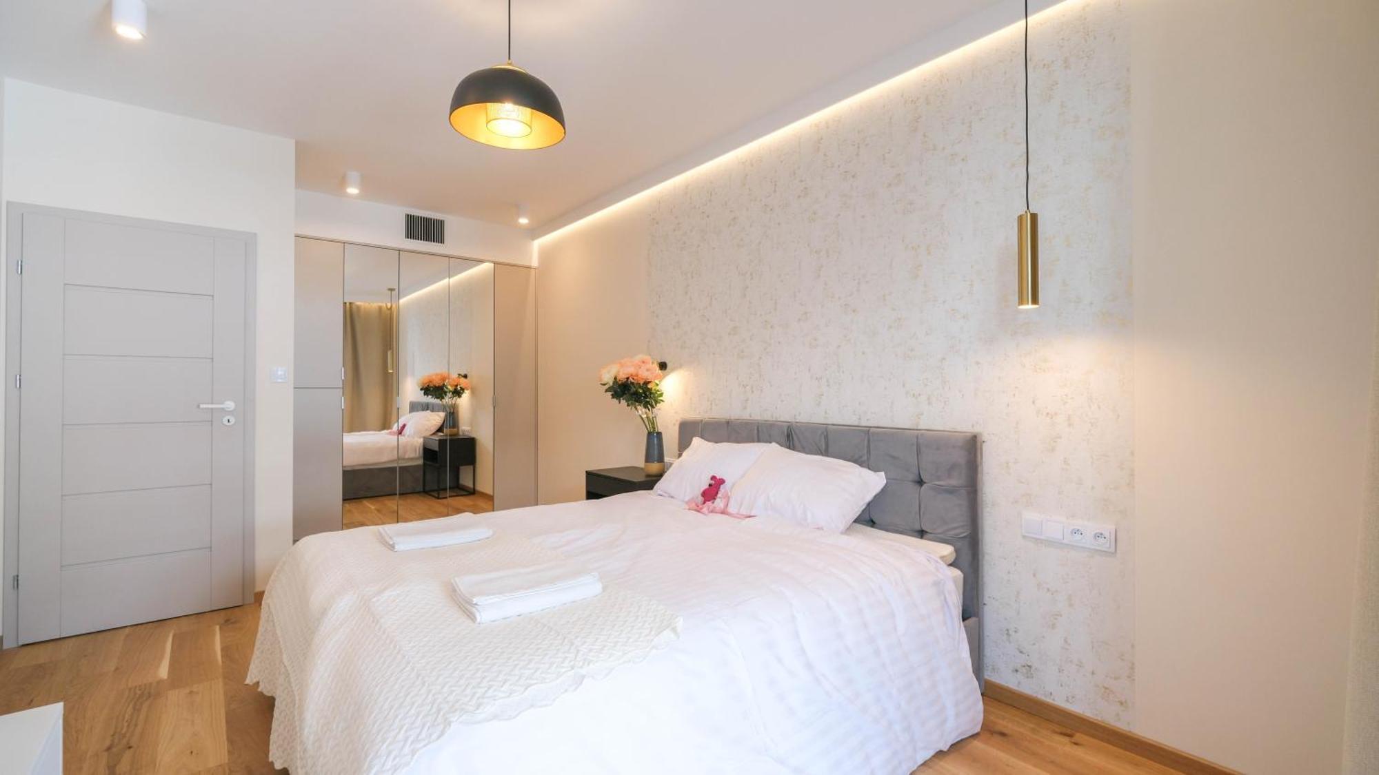 Luxury Apartment Free Parking Wawel Castle 2 Minutes Kraków Exteriör bild
